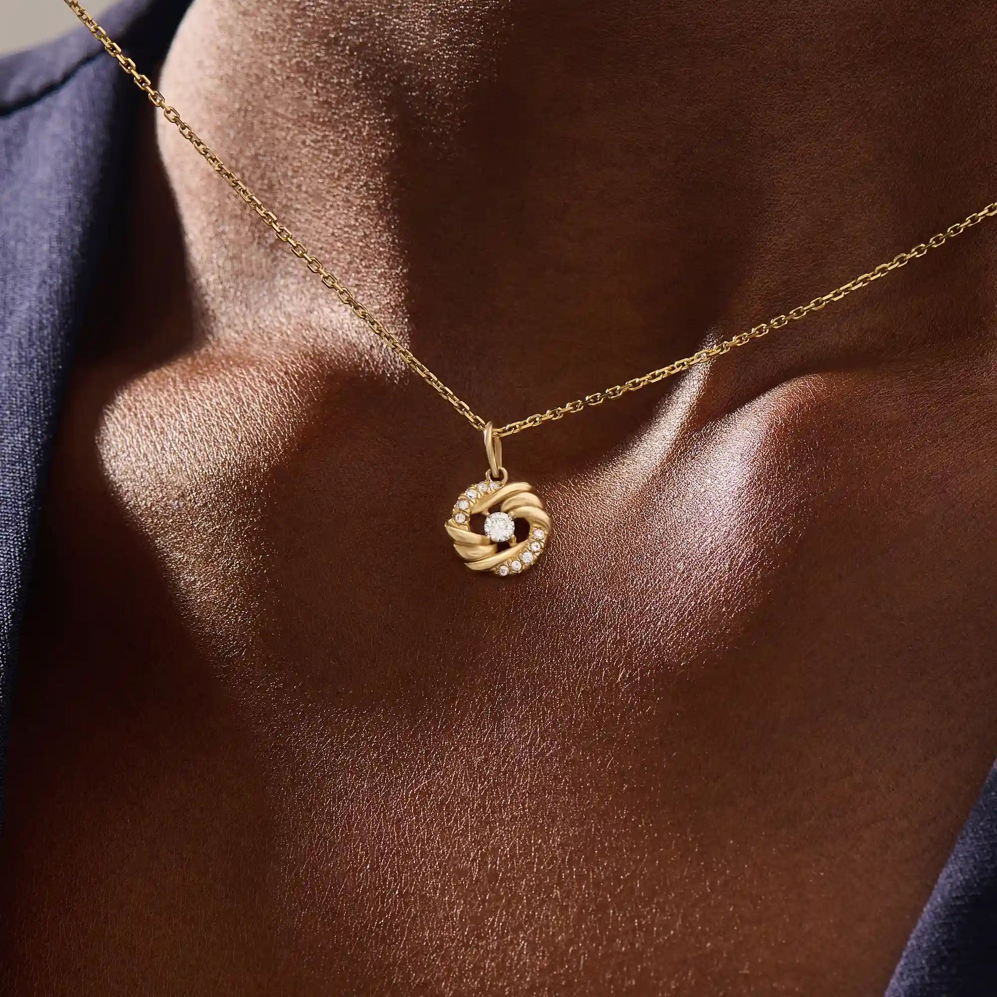 Unique Circle Pendant with Paved Moissanite Stone-MANKEN-RENDER - BRENNMORE