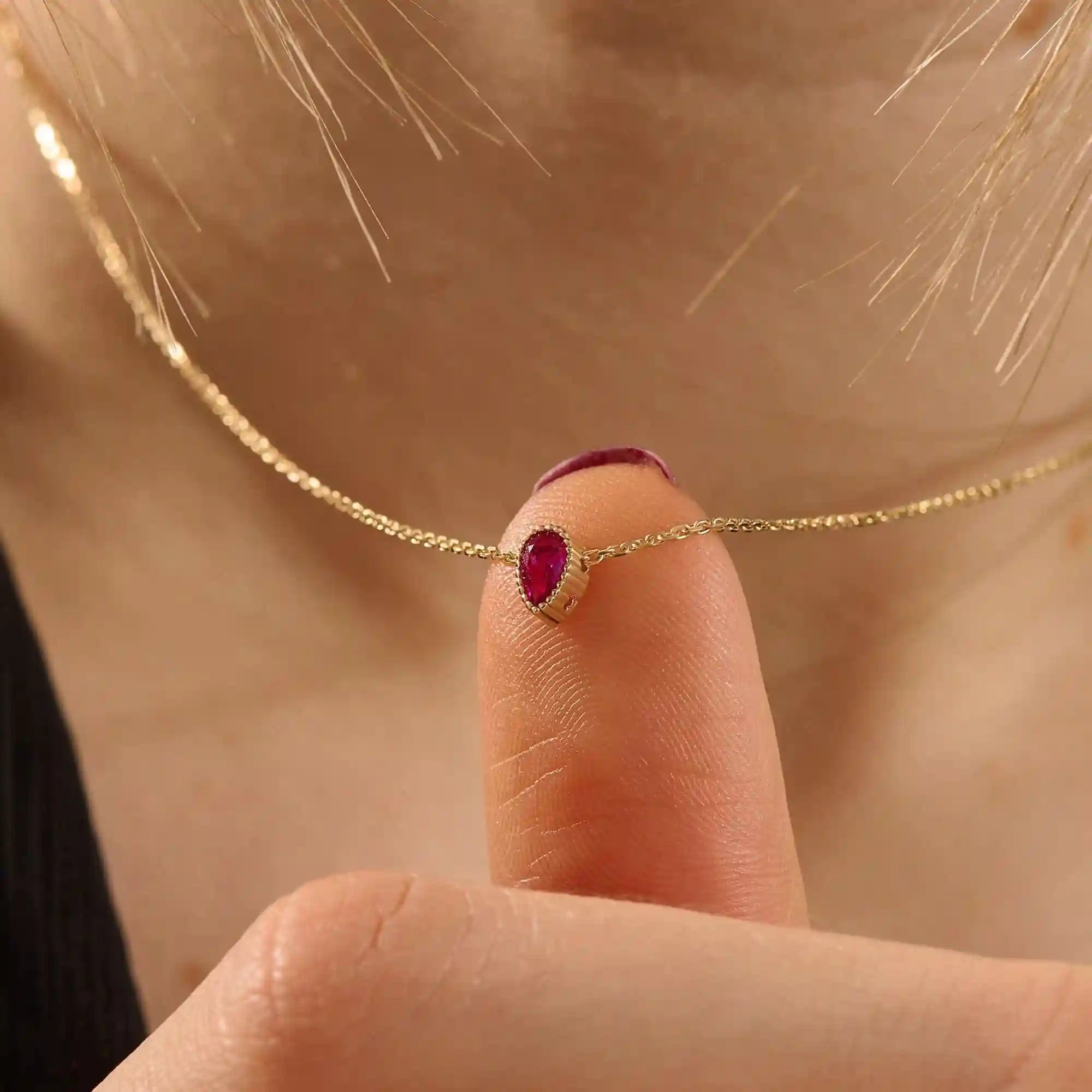 14K SOLID GOLD PEAR SHAPE PINK STONE MOVING CHARM NECKLACE