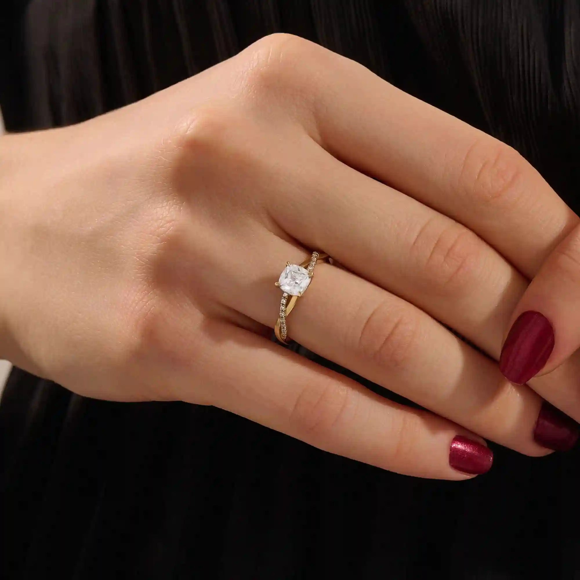 1 CTW CUSHION CUT MOISSANITE WITH TWISTED ACCENTED BAND SOLITAIRE ENGAGEMENT RING IN 14K SOLID GOLD FOR WOMEN