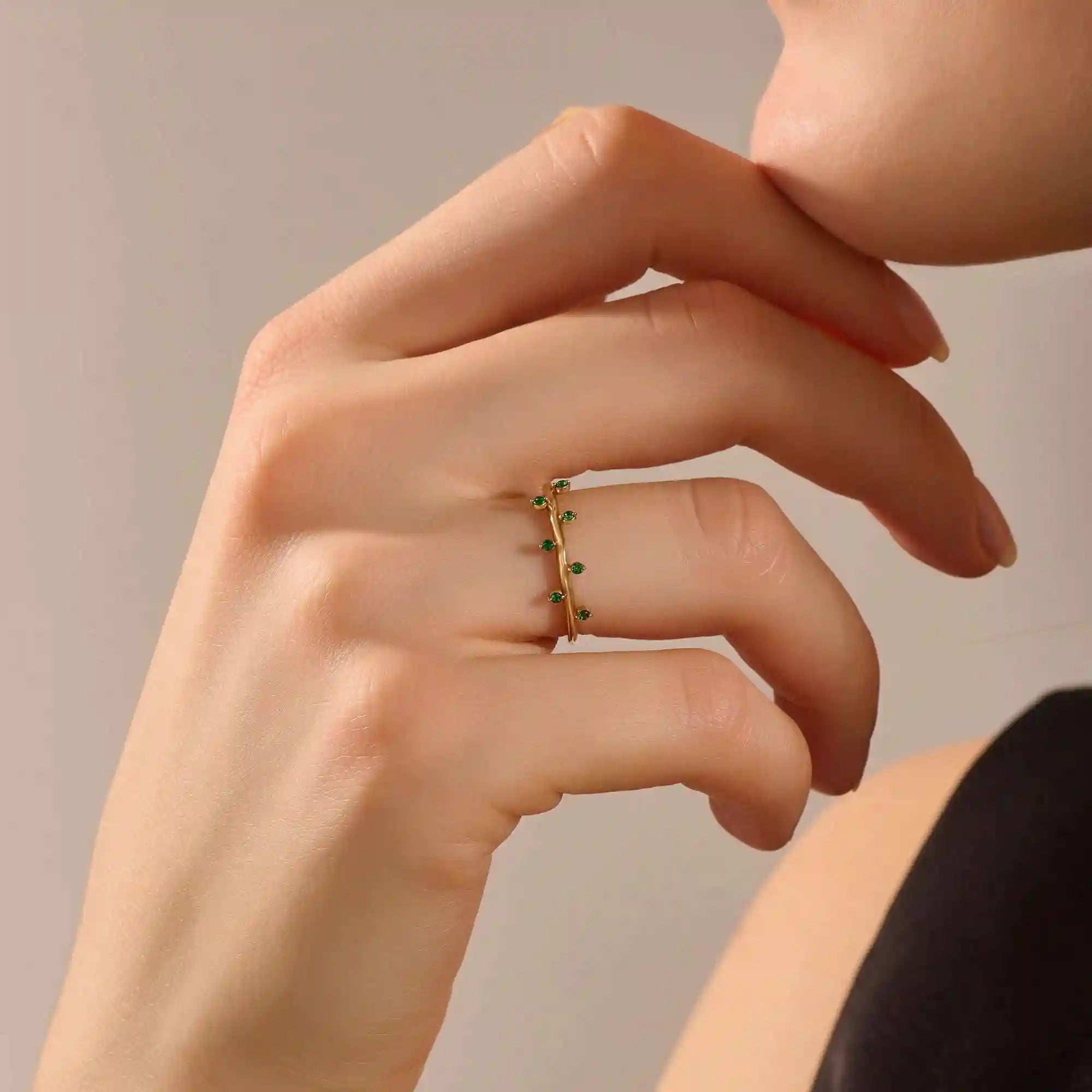 14K SOLID GOLD TINY EMERALD STACKING RING FOR WOMEN