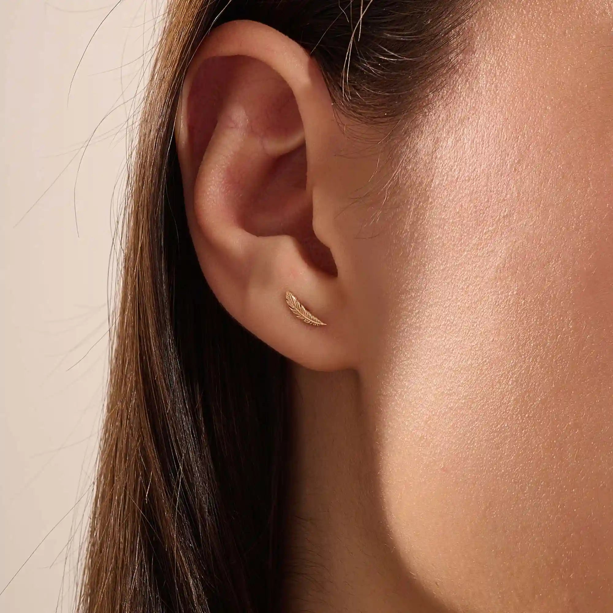 FEATHER PIERCING IN 14K SOLID GOLD FOR WOMEN