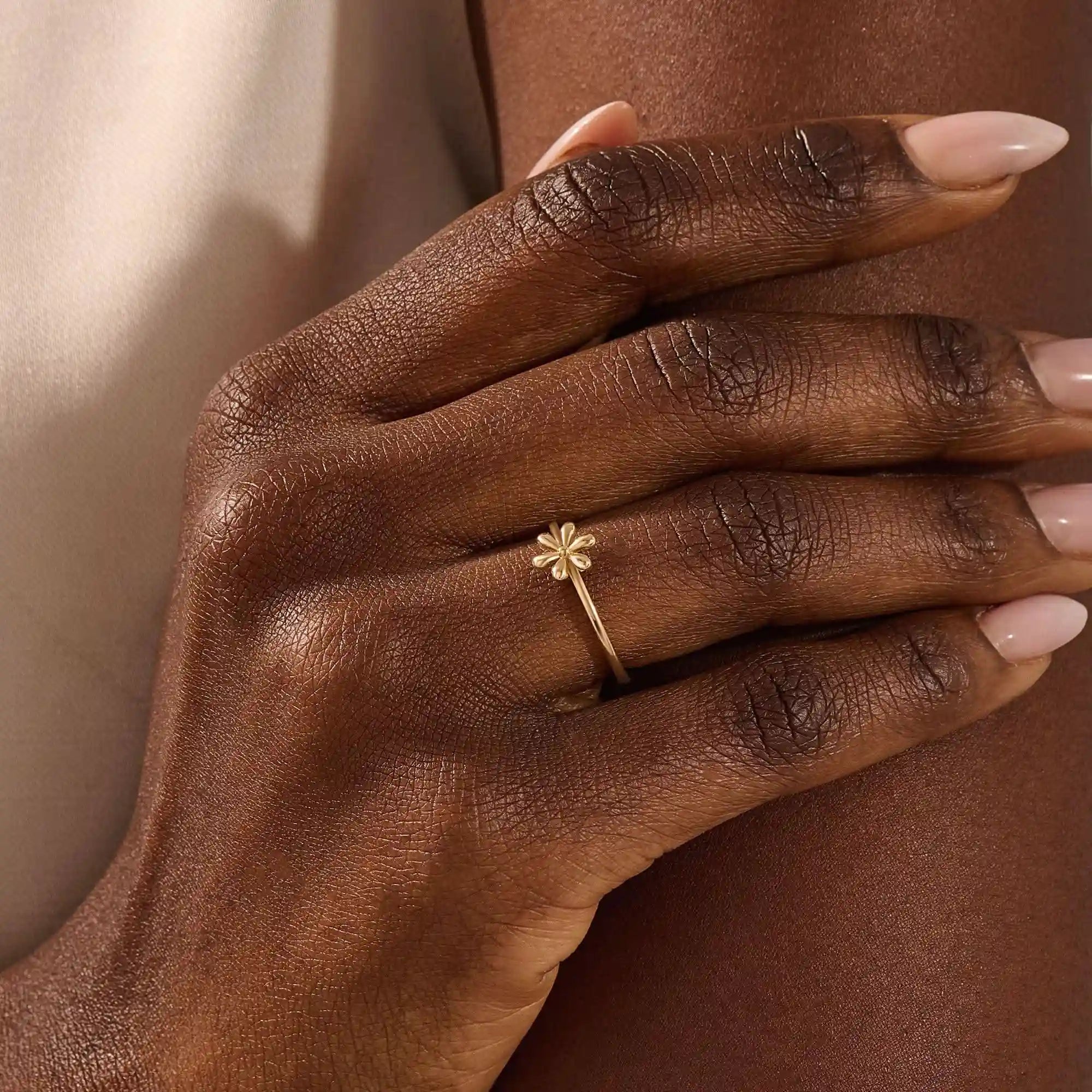 14K SOLID GOLD FLOWER DAISY STACKABLE STATEMENT RING FOR WOMEN