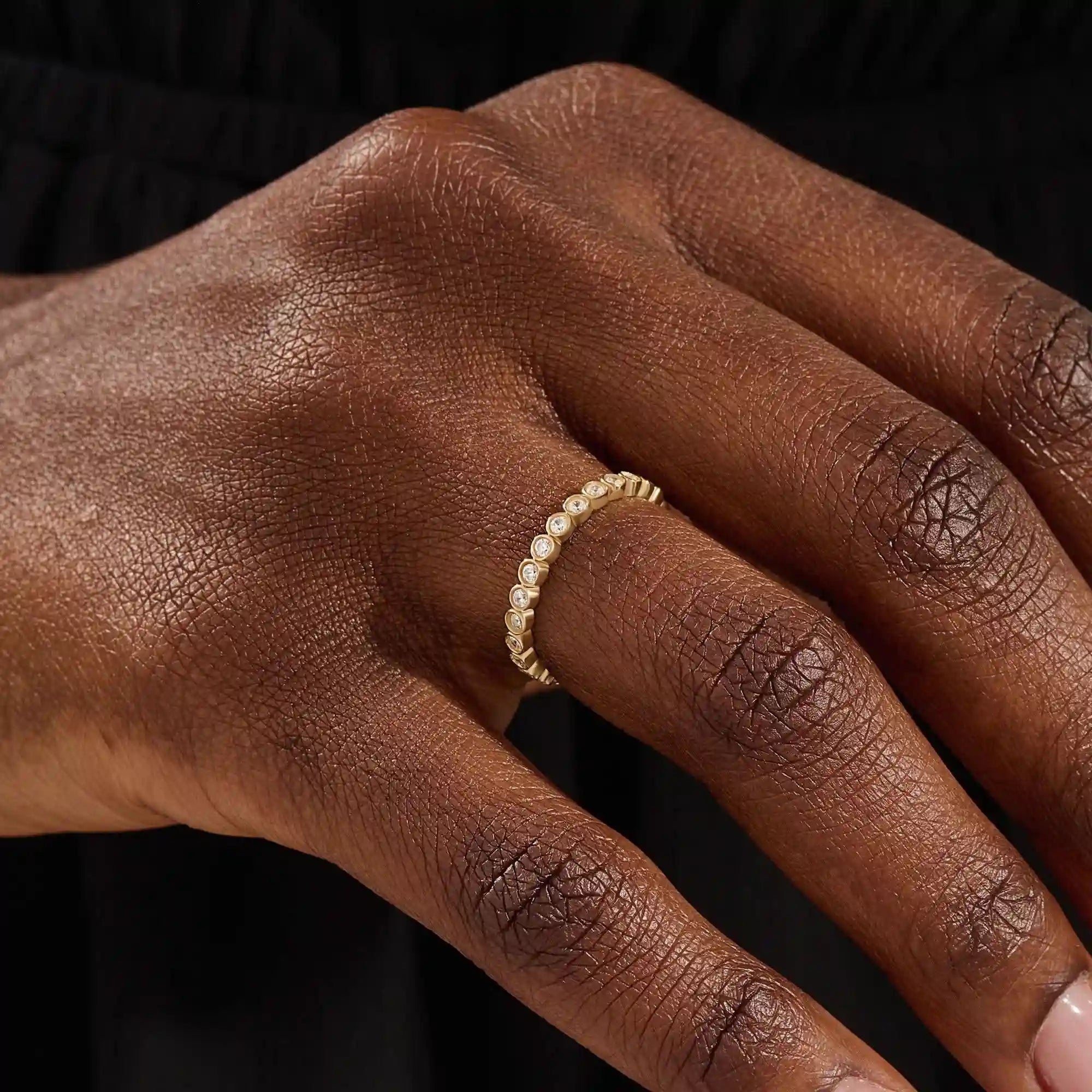14K SOLID YELLOW GOLD DOT CIRCLE BEZEL WEDDING STACKING RING FOR WOMEN