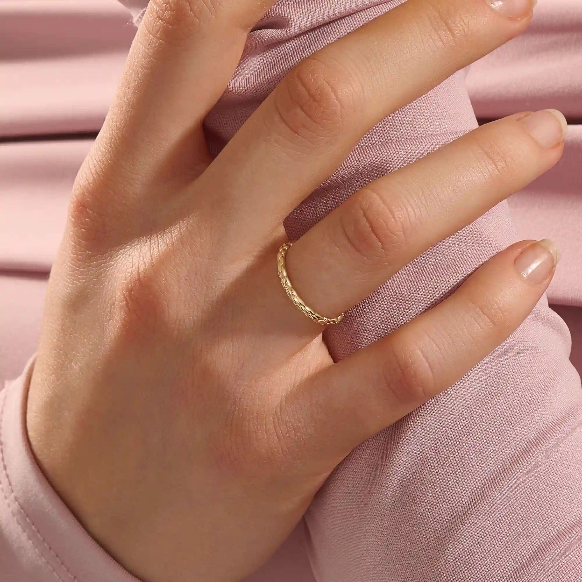 SLIM UNIQUE BAND STACKING WEDDING RING IN 14K SOLID YELLOW GOLD FOR WOMEN