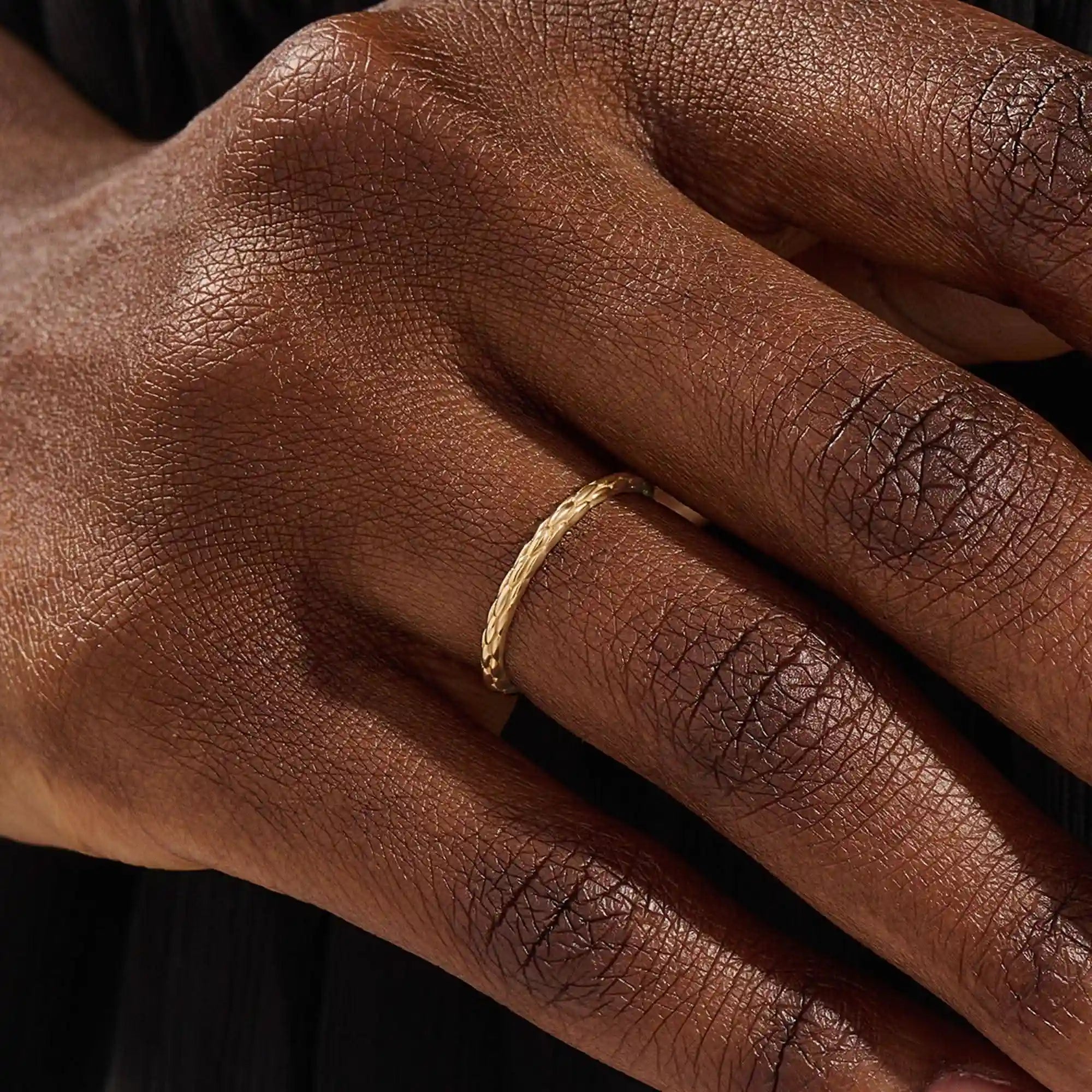 SLIM UNIQUE BAND STACKING WEDDING RING IN 14K SOLID YELLOW GOLD FOR WOMEN