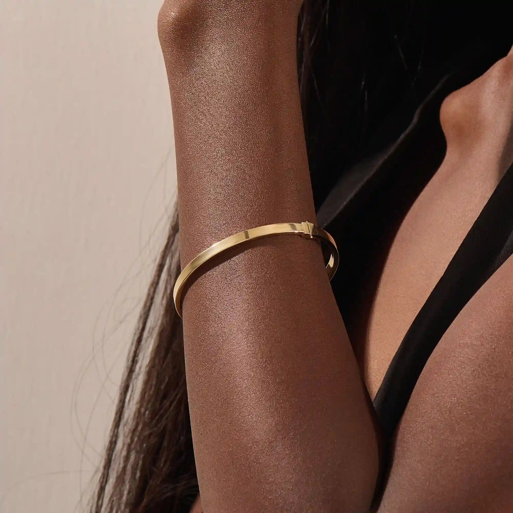 14K SOLID PLAIN GOLD SQUARE TUBE HINGED BANGLE BRACELET FOR WOMEN