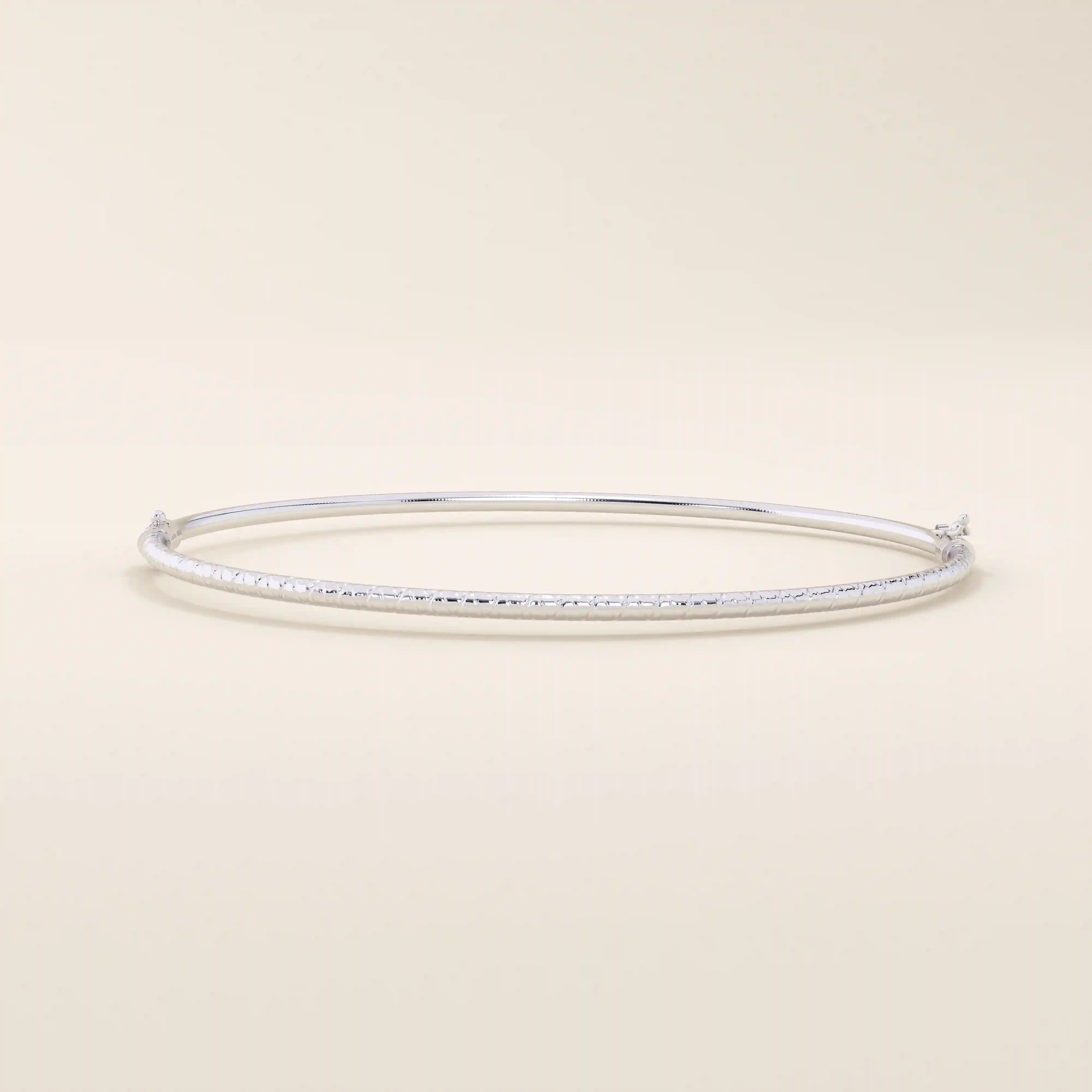 14K SOLID GOLD TEXTURED TUBE HINGED BANGLE BRACELET FOR WOMEN