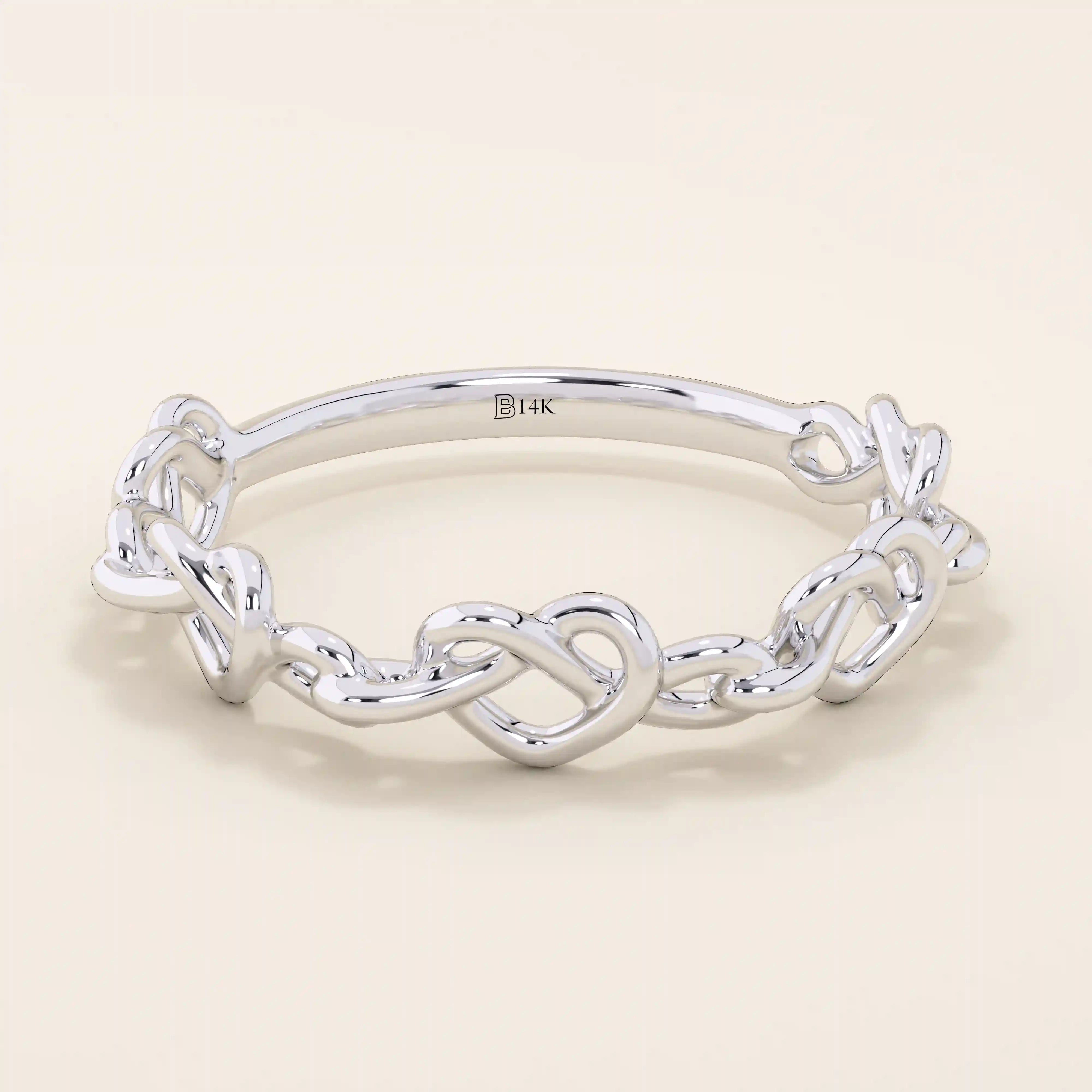 TWISTED WIRE HEART STACKING RING IN GOLD