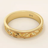 14K solid gold Flower Pattern alliance Band is the perfect unisex option as a wedding band14K solid gold Flower Pattern alliance Band is the perfect unisex option as a wedding band