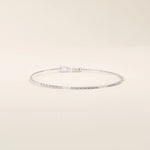 14k solid white gold bracelet with slender flat bar segments integrated into a fine chain, combining clean lines with understated elegance.

