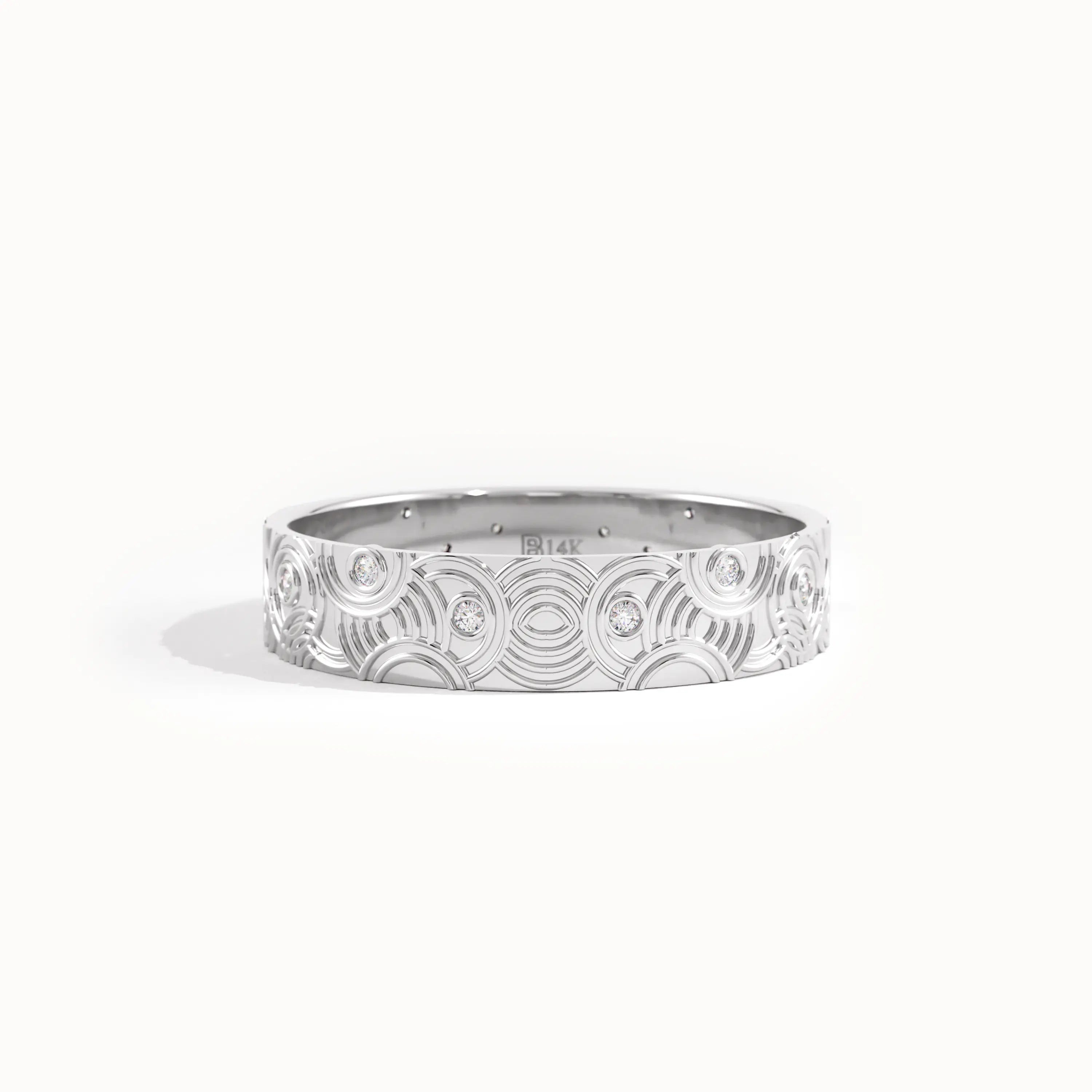 Circle Waves Wedding Band in Gold