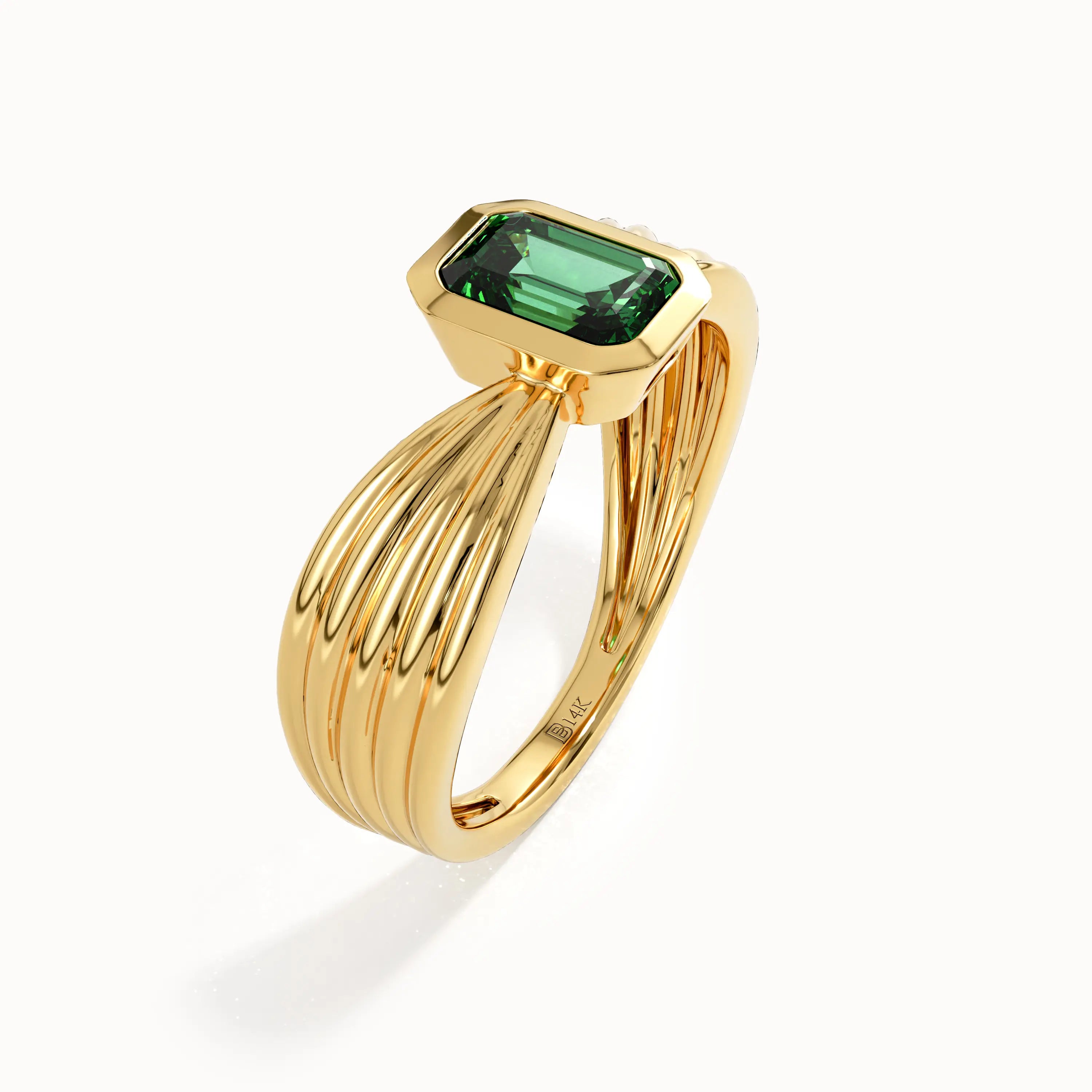 Vintage Design Emerald Gemstone Ring - BRENNMORE 