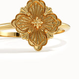 Clover Motif Pinky Signet Ring