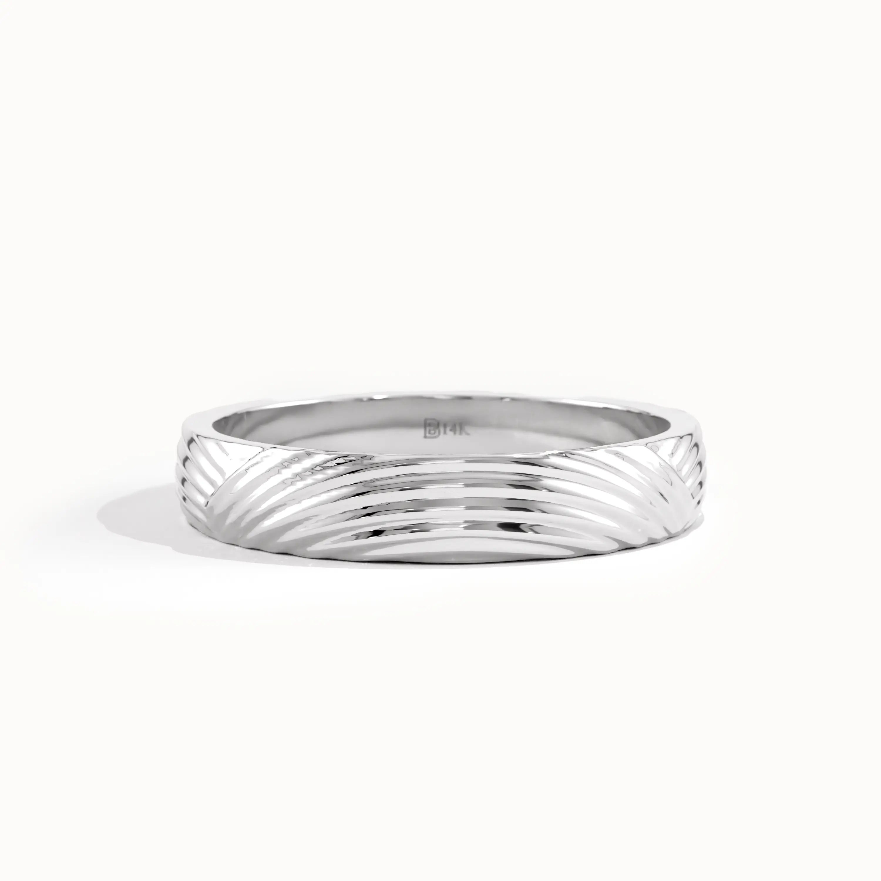Wavy Pattern Wedding Band - BRENNMORE