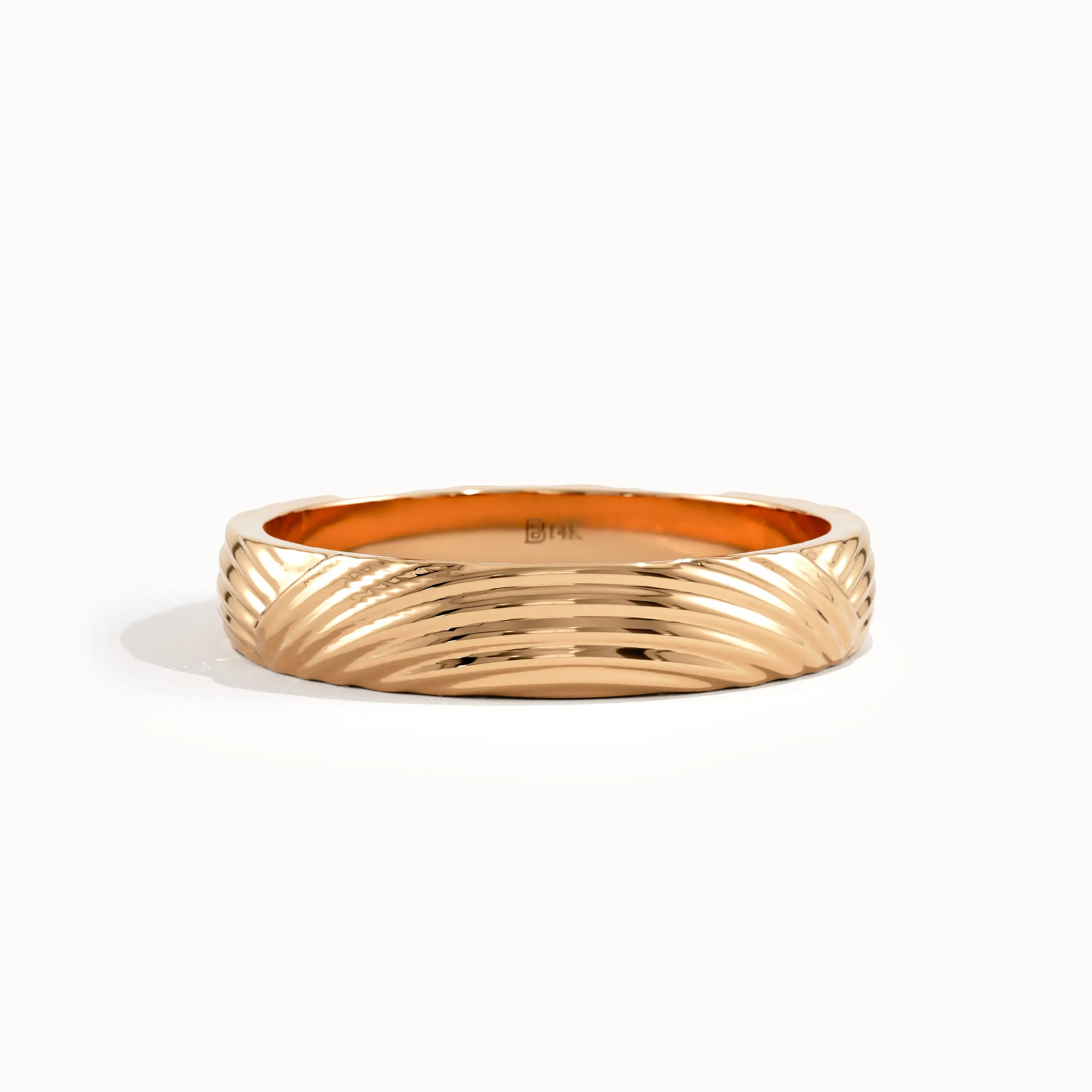 Wavy Pattern Wedding Band - BRENNMORE