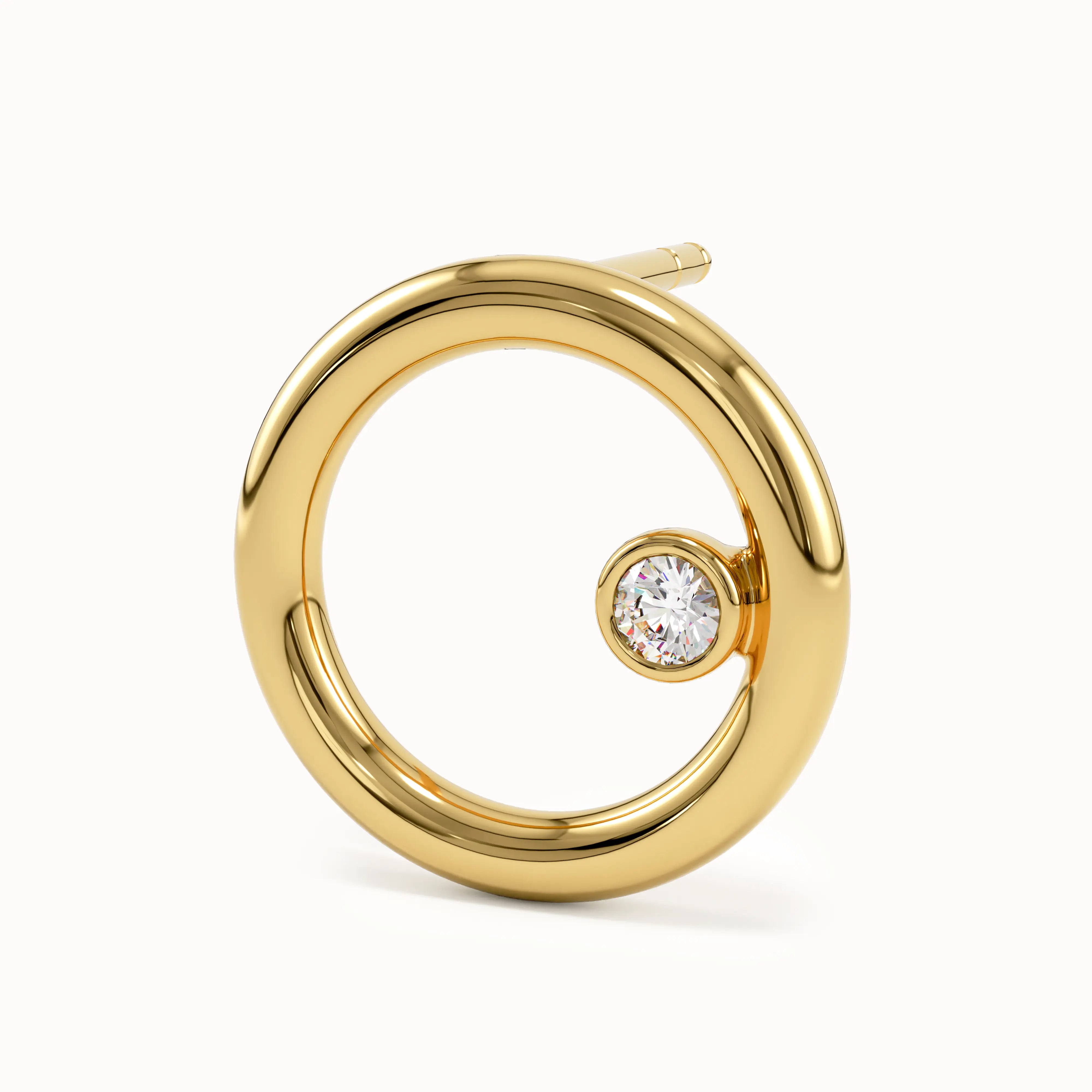 Round Karma Studs in Gold - BRENNMORE