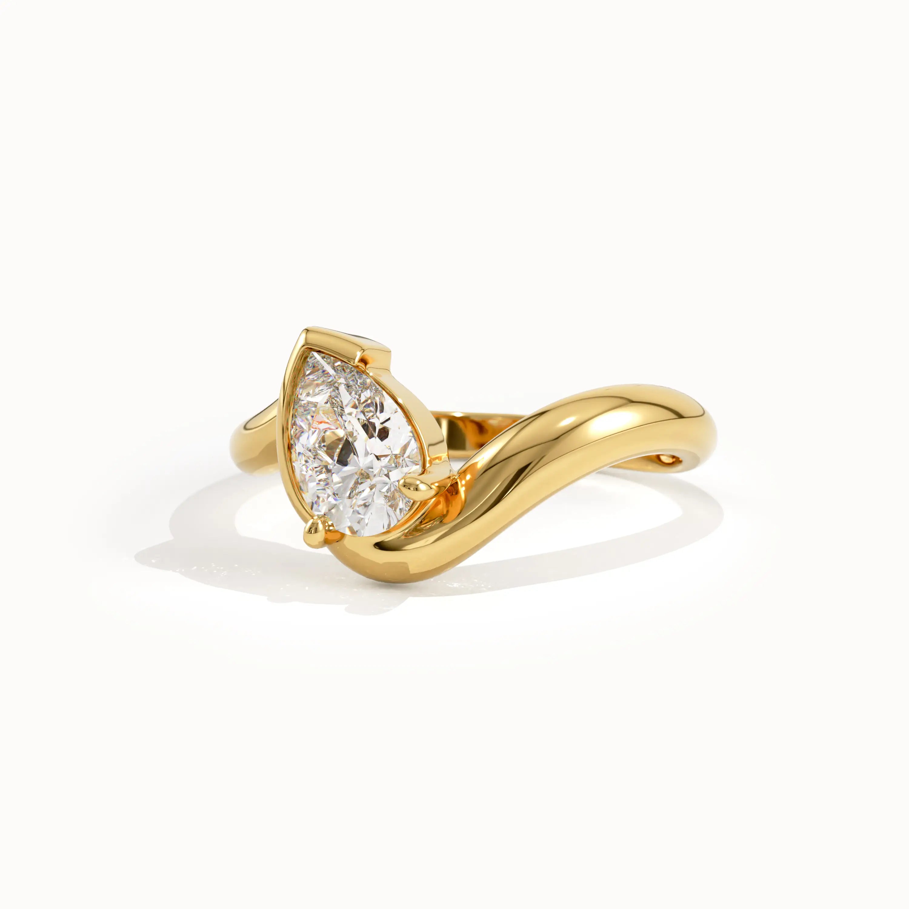 Wavy Pear Solo Ring - BRENNMORE 