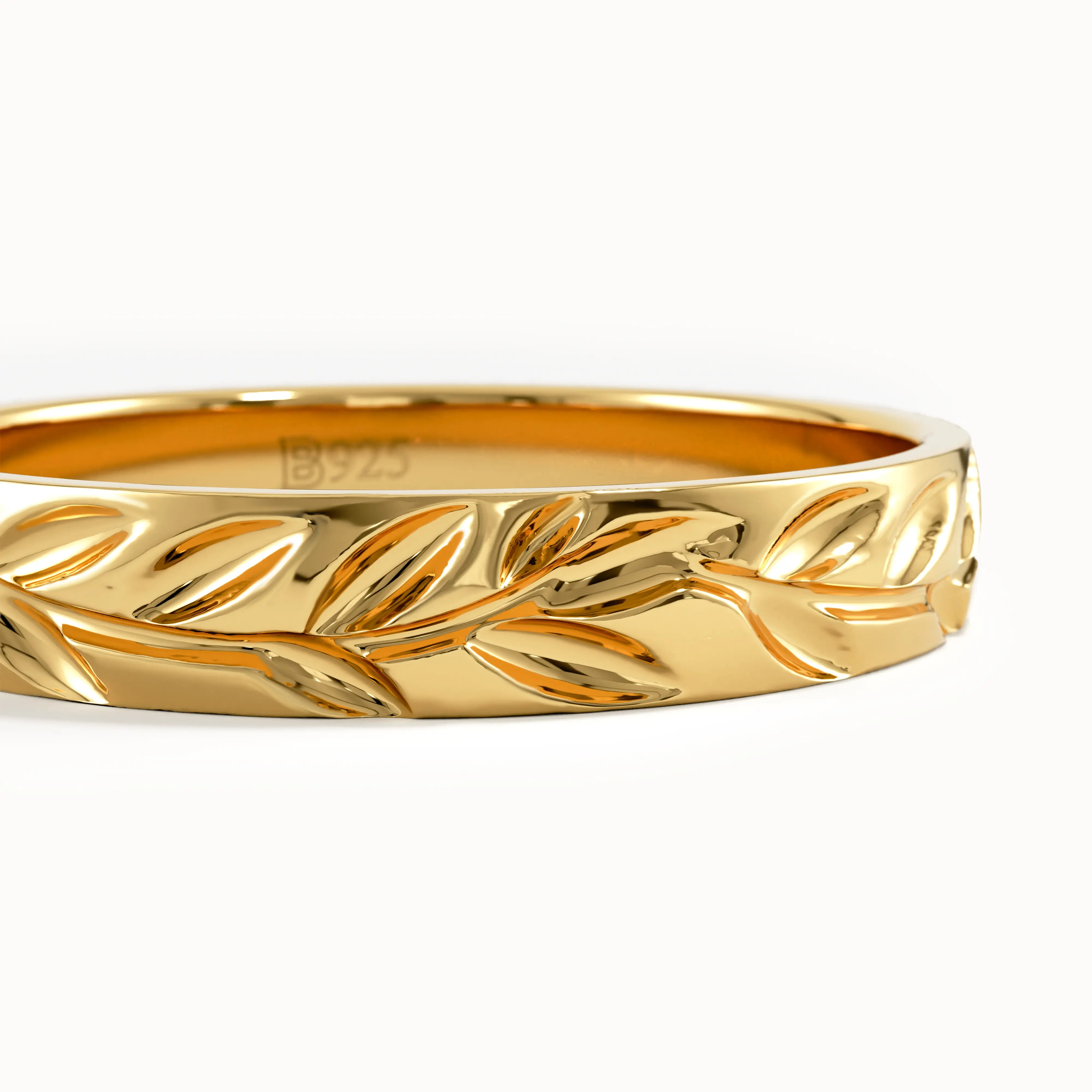Leaf Patterned Wedding Band - BRENNMORE 
