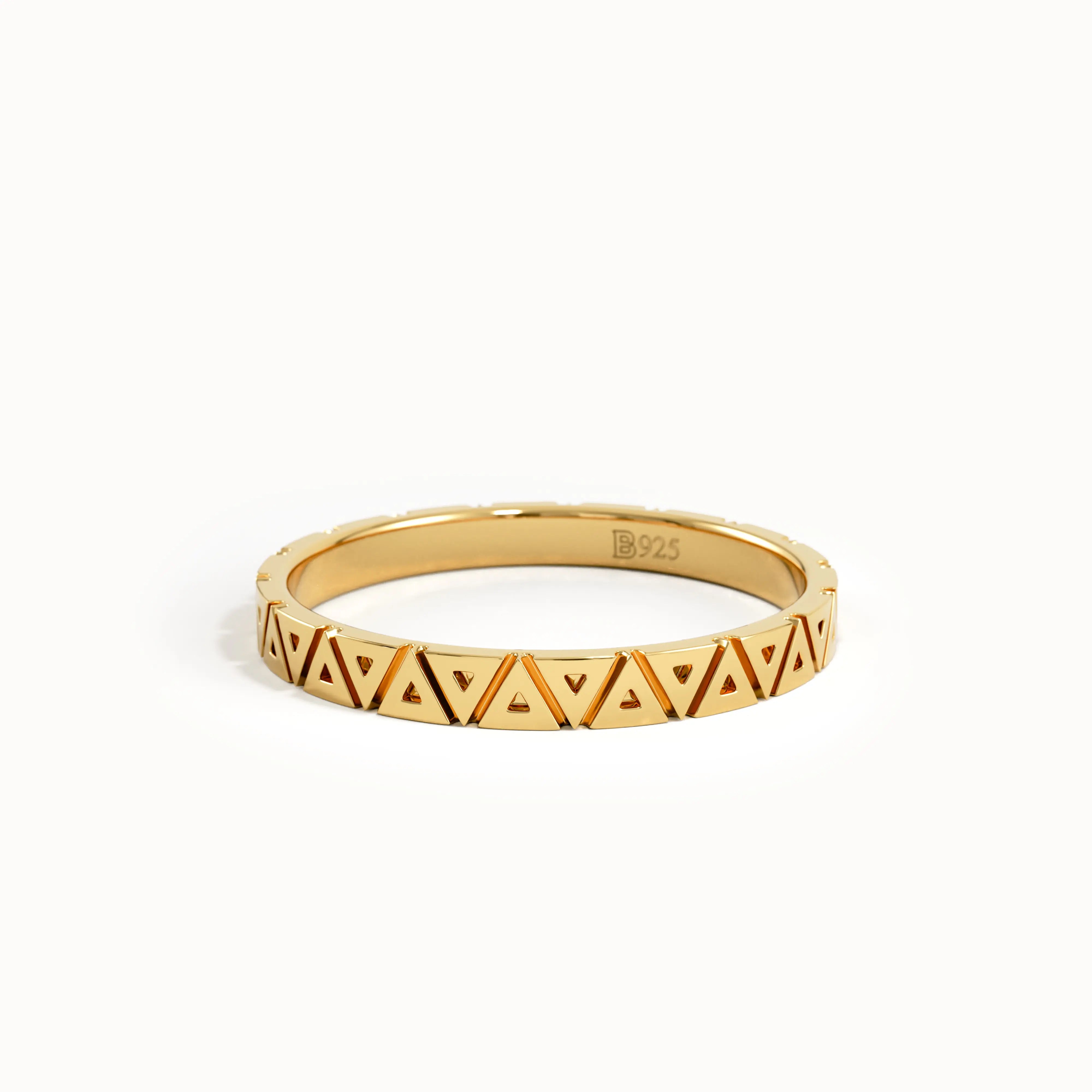 Triangle Patterned Wedding Band - BRENNMORE 