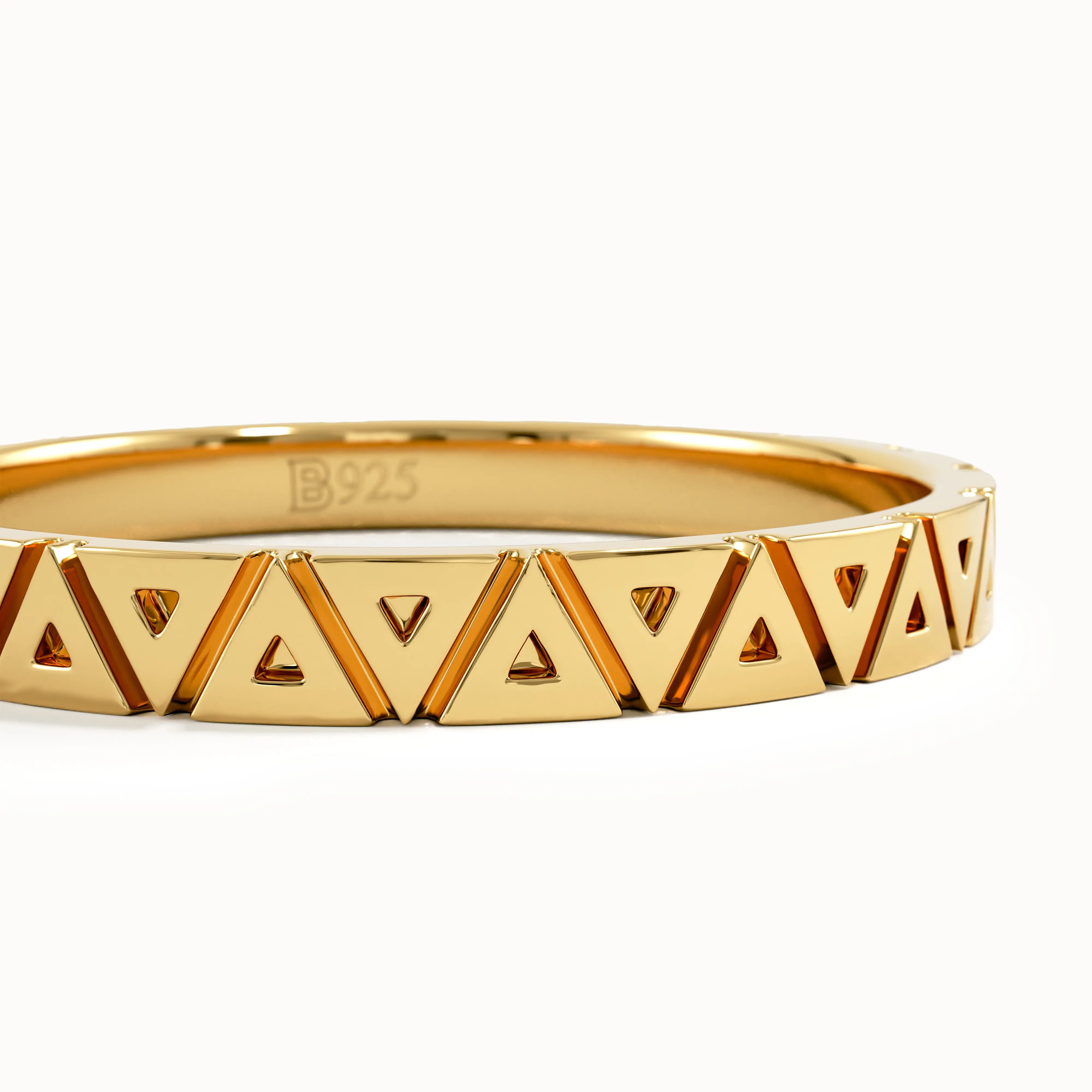 Triangle Patterned Wedding Band - BRENNMORE 