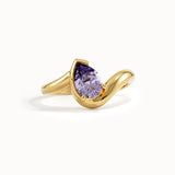 Solo Pear Amethsyt Wavy Ring