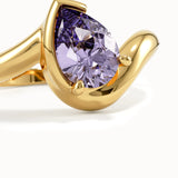Solo Pear Amethsyt Wavy Ring