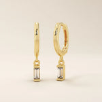 DANGLING BAGUETTE EARRING IN SOLID GOLD