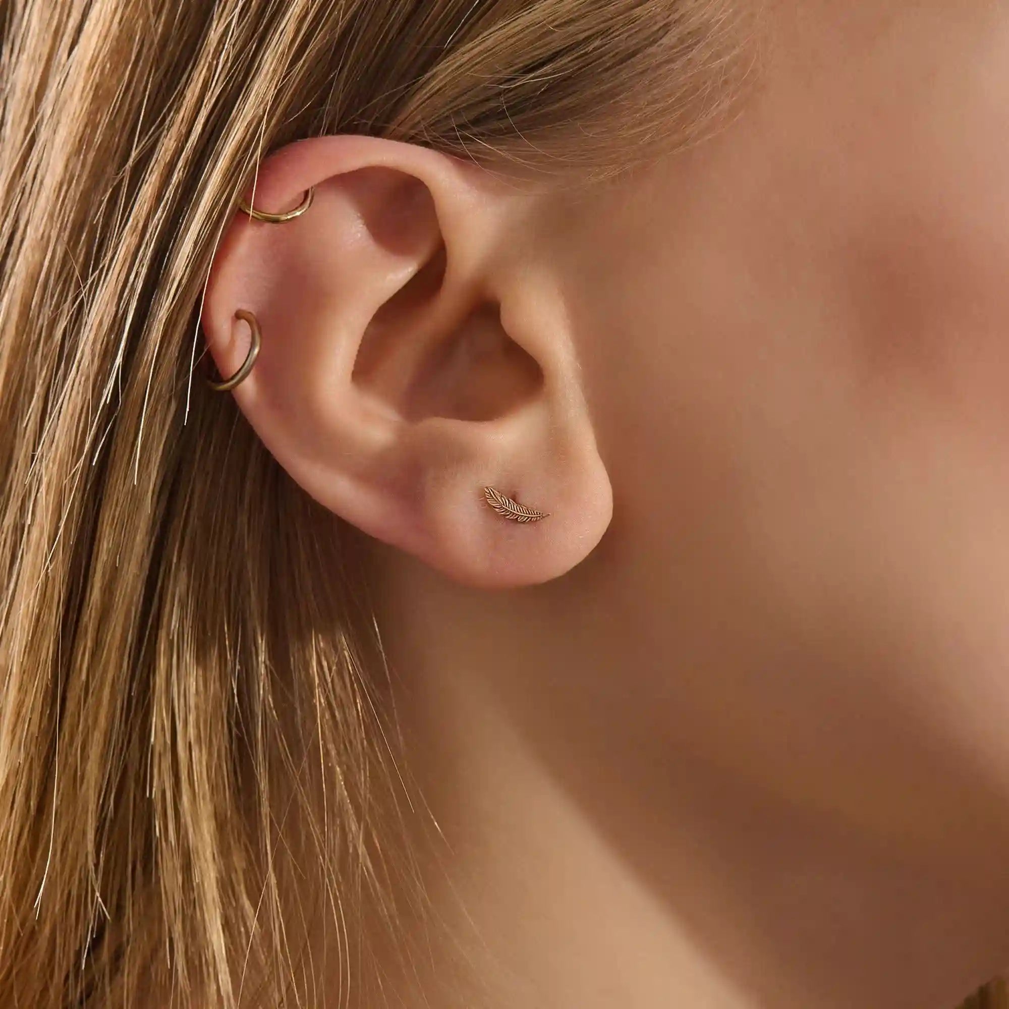 FEATHER PIERCING IN 14K SOLID GOLD FOR WOMEN