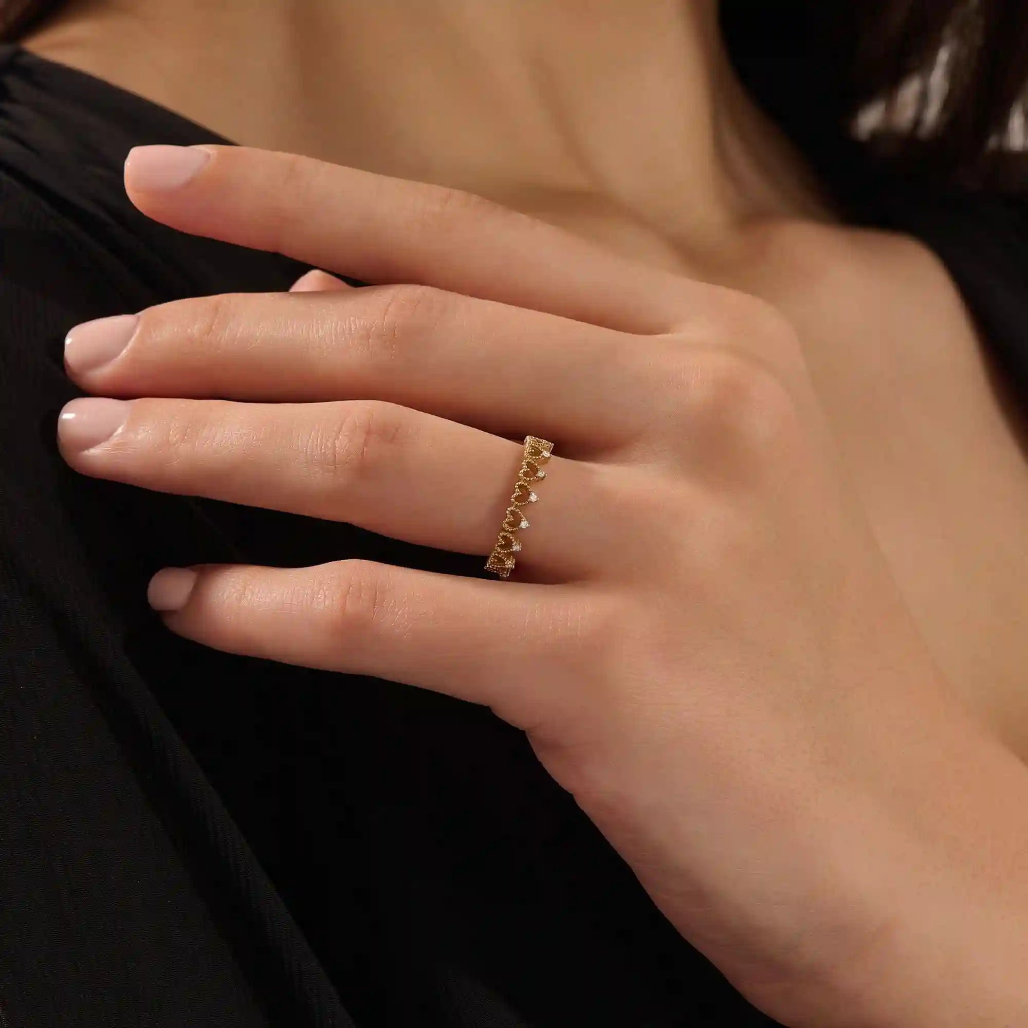 14K SOLID GOLD HALF ETERNITY MILGRAIN HEART STACKING RING FOR WOMEN