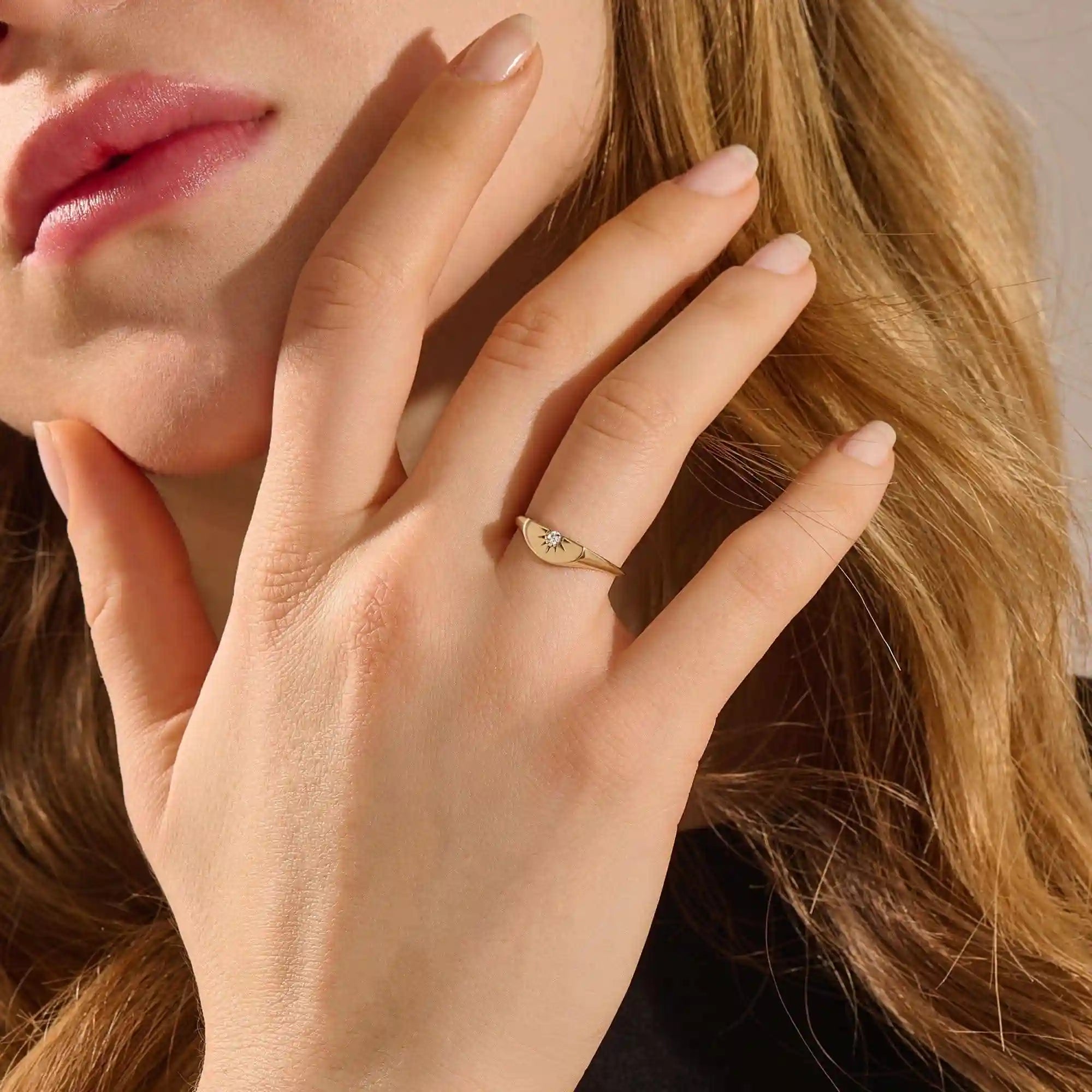 HALF SUN SIGNET RING IN 14K SOLID GOLD