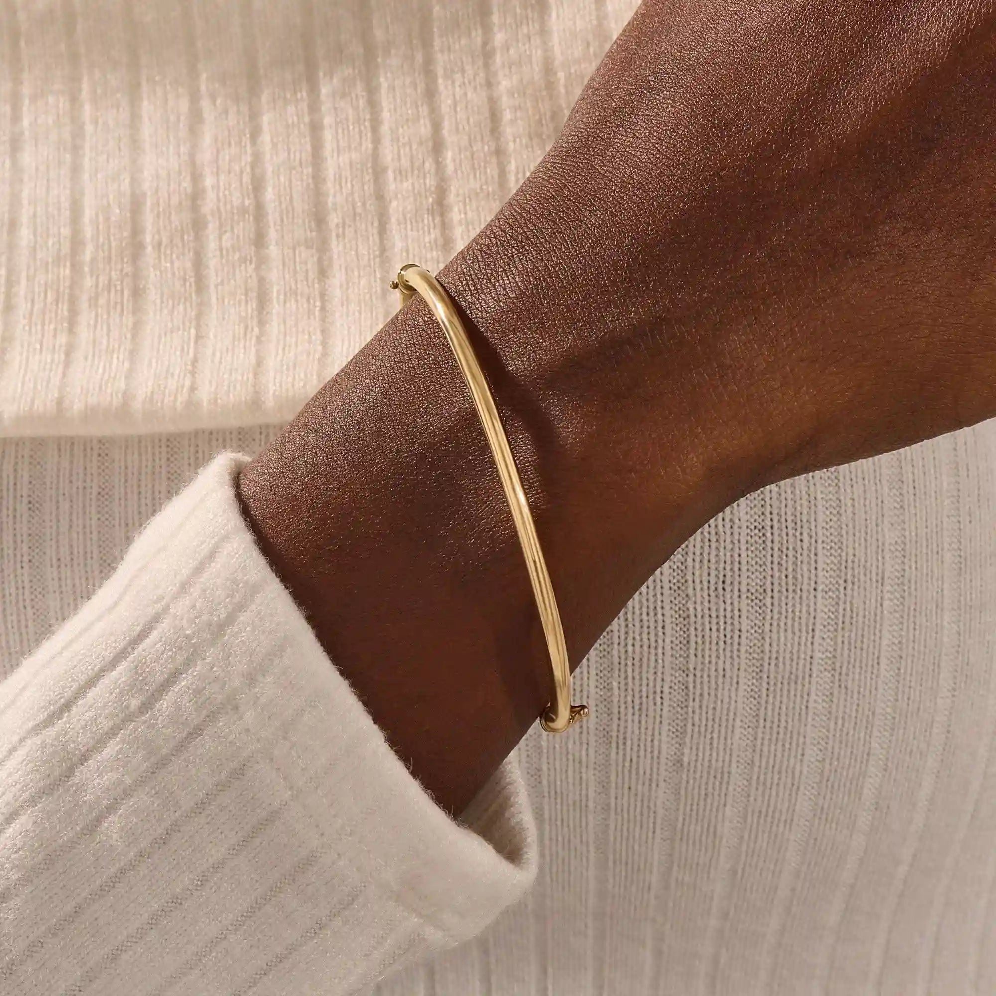 14k solid gold plain hinged bangle bracelet for women