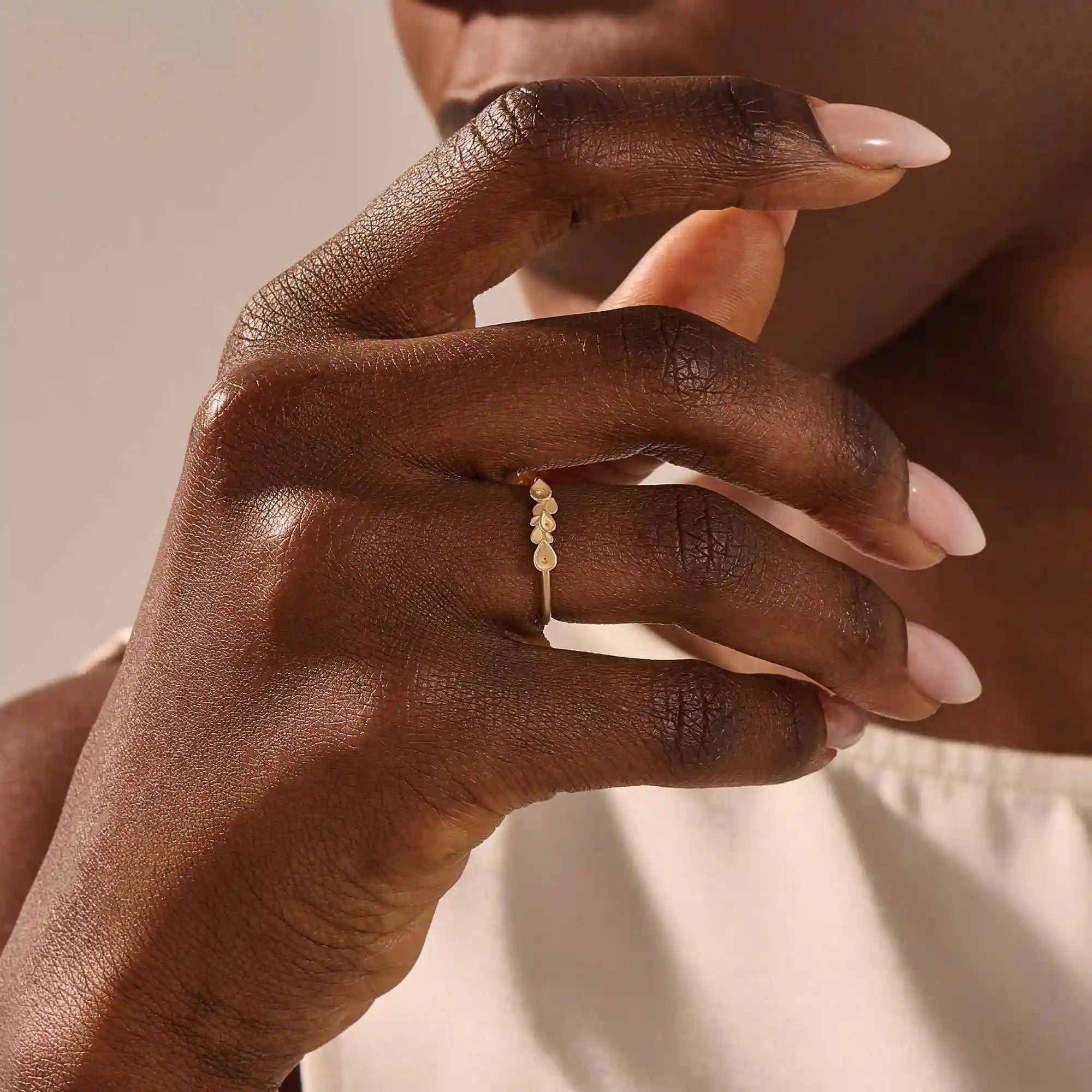 14K SOLID GOLD NATURE INSPIRED LEAF WEDDING STACKING RING FOR WOMEN