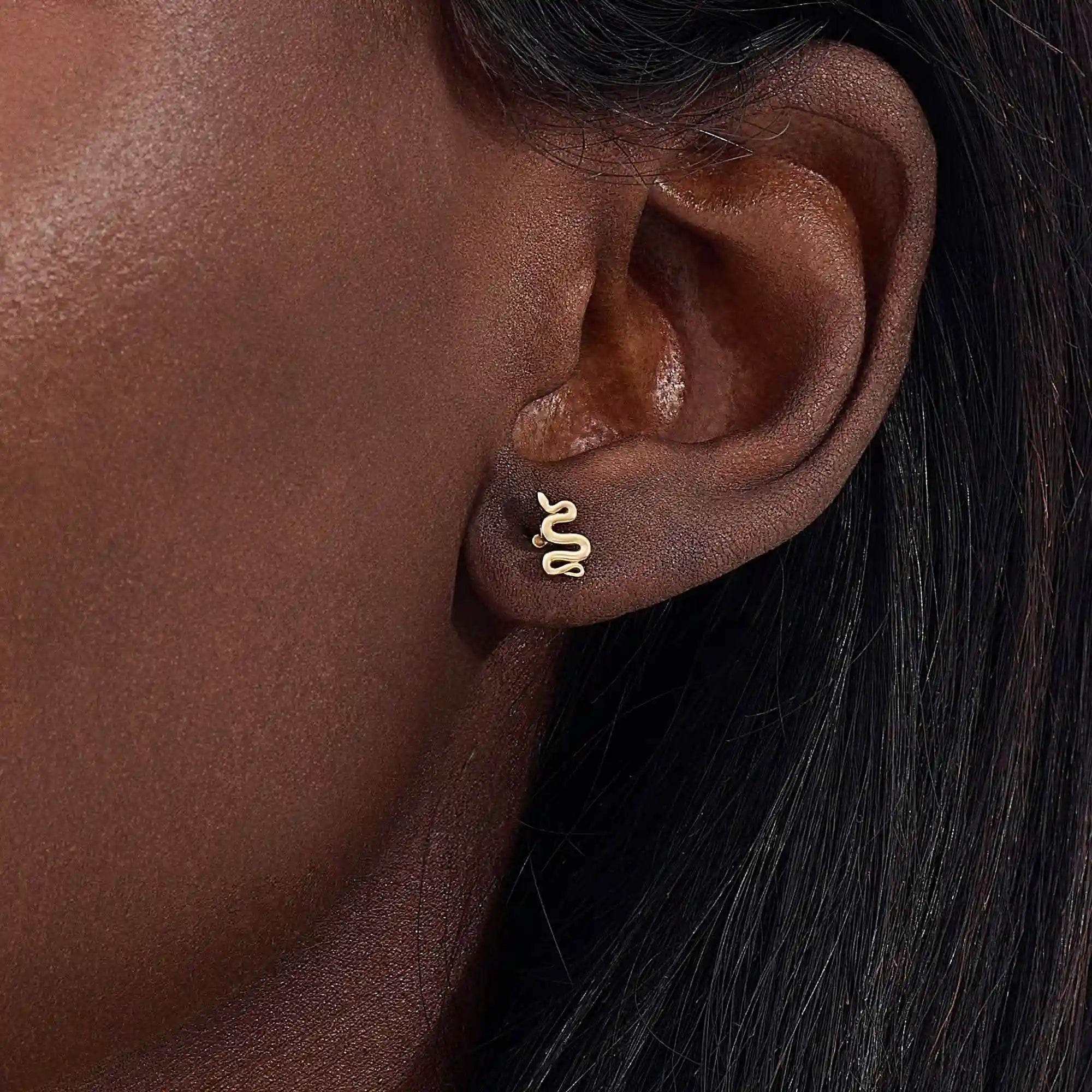 unisex MINIMALIST SNAKE PIERCING in 14k solid gold