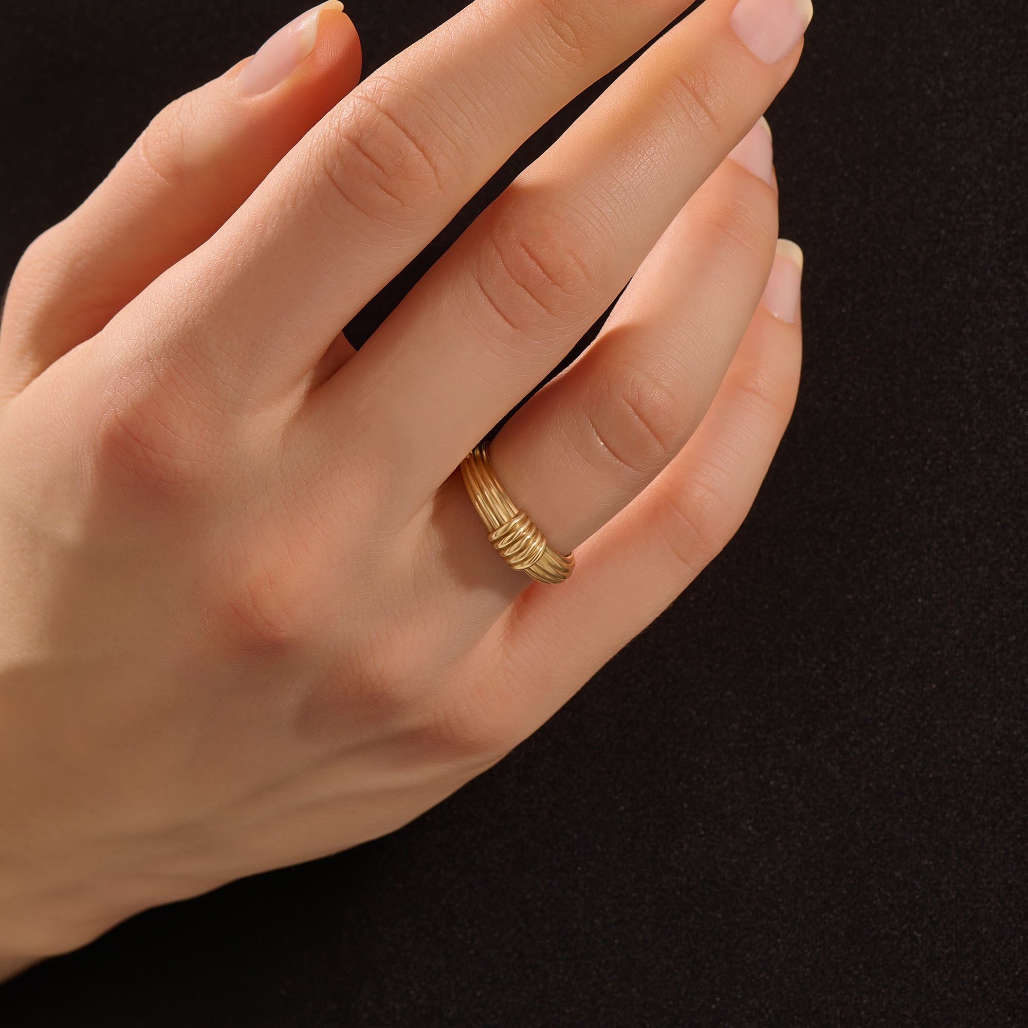 PLAIN KNOT DOME RING IN 14K SOLID YELLOW GOLD