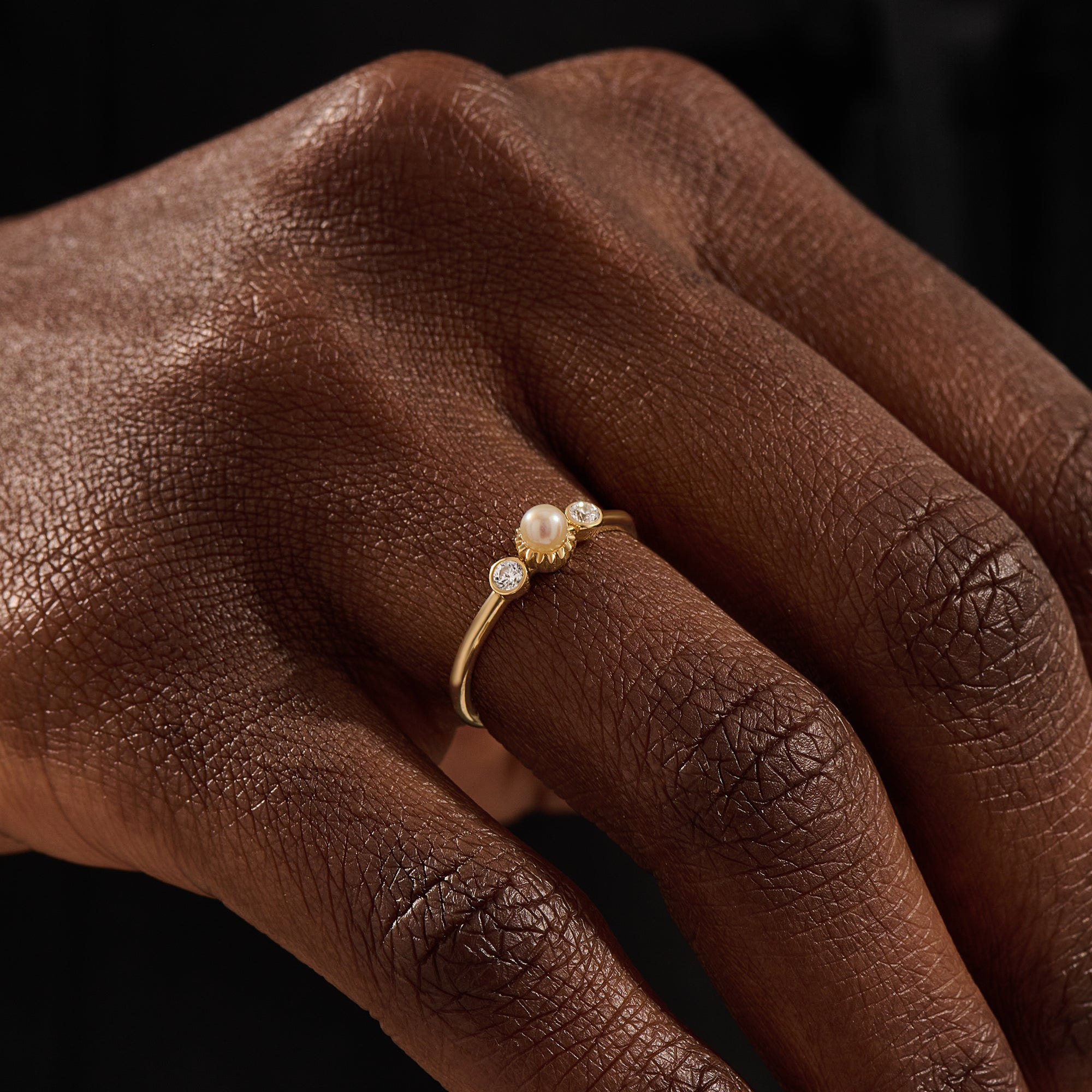 14k solid gold small freshwater pearl engagement ring with tiny moissanite side stones for women