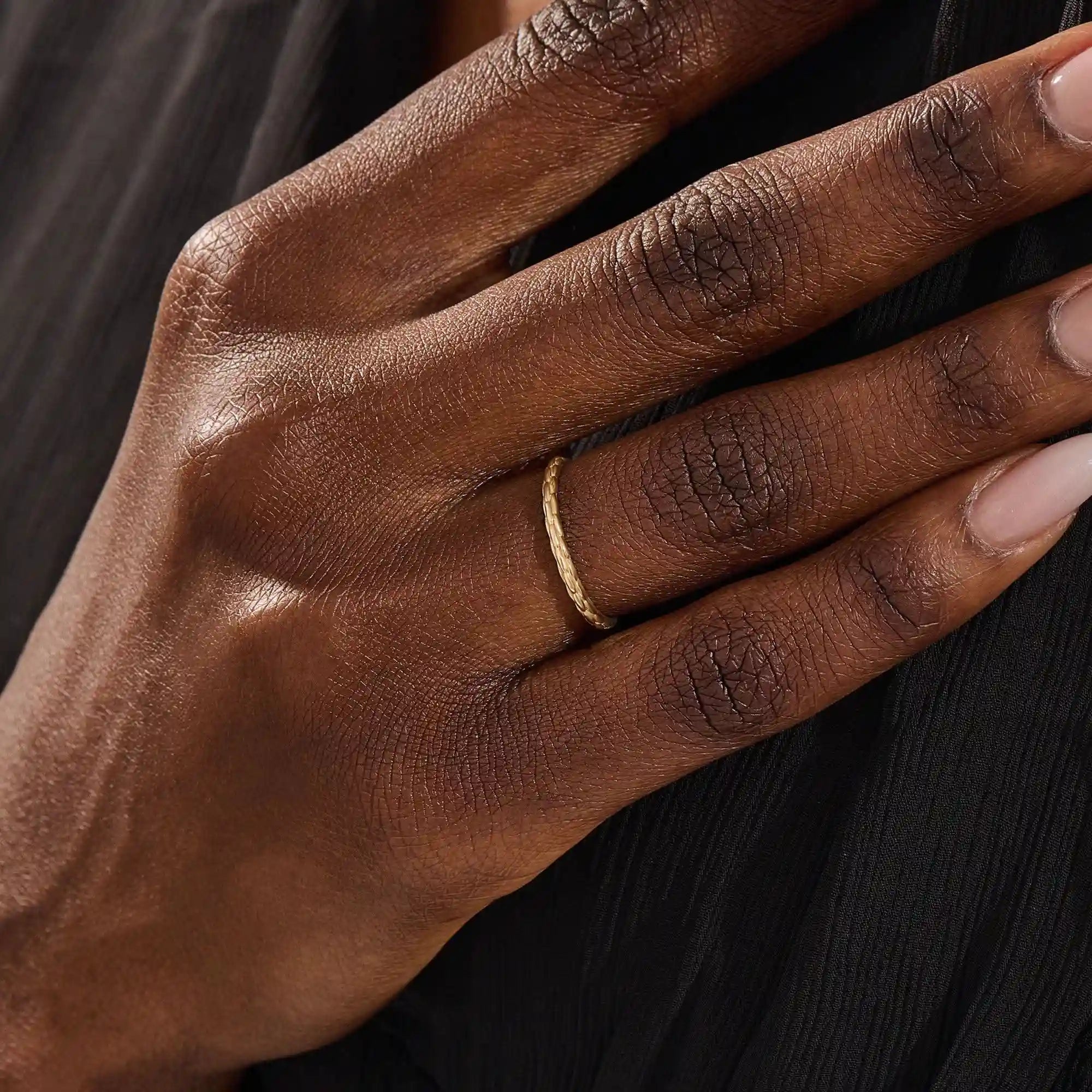 SLIM UNIQUE BAND STACKING WEDDING RING IN 14K SOLID YELLOW GOLD FOR WOMEN