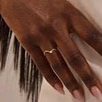 14K SOLID GOLD WAVY CURVE BEZEL MOISSANITE STACKING RING FOR WOMEN