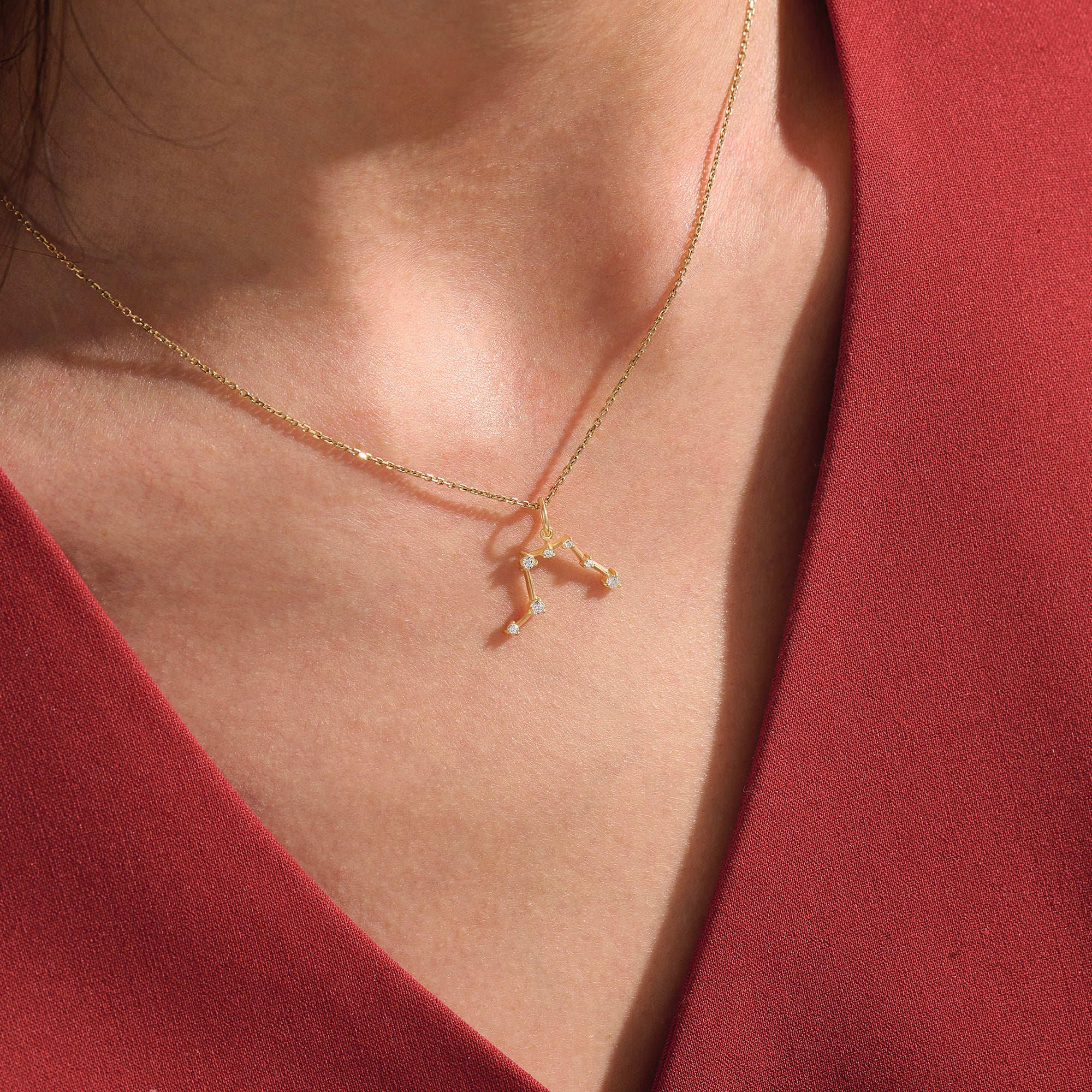 Aquarius Constellation Pendant - BRENNMORE 
