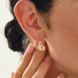 Moving Flower Earrings in Gold
